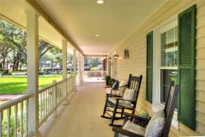 930 COUNTRY OAKS LANE, LAKELAND, FL 33810 Sold 06/09/25