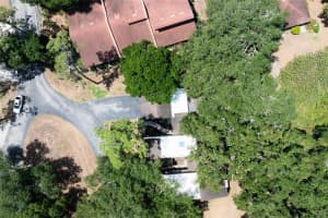 319 SHADOW MOSS COURT, LAKELAND, FL 33813 - MLS#MFRL4952411