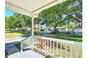 737 KENSINGTON STREET, LAKELAND, FL 33803 Sold 07/11/25