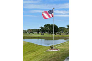 535 VILLAGE BOULEVARD, FROSTPROOF, FL 33843 Sold 08/26/25