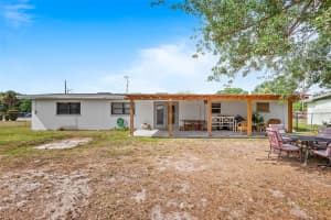 2520 AVENUE C SW, WINTER HAVEN, FL 33880 Sold 06/05/25