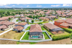 2277 BELLA LUNA CIRCLE, LAKELAND, FL 33810 Sold 08/28/25