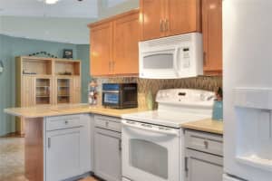 525 EAGLE RUN, LAKELAND, FL 33809 Sold 08/11/25