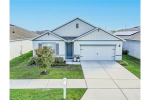 860 KILLARNEY LANE, AUBURNDALE, FL 33823 Sold 05/30/25