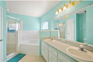 603 REFLECTIONS LOOP, WINTER HAVEN, FL 33884 - MLS#MFRL4952537