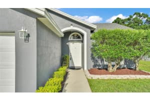 242 KINGS POND AVENUE, WINTER HAVEN, FL 33880 - MLS#MFRL4952729