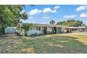 118 LAKE SEARS DRIVE, WINTER HAVEN, FL 33880 Sold 06/13/25