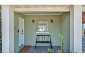 118 LAKE SEARS DRIVE, WINTER HAVEN, FL 33880 Sold 06/13/25