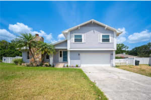 707 Laurel Pointe Ct, LAKELAND