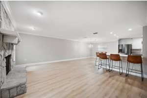 707 LAUREL POINTE COURT, LAKELAND, FL 33813 - MLS#MFRL4952797