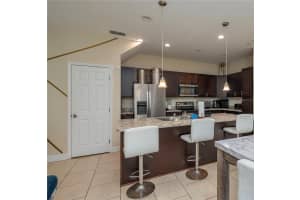 1105 WATERS EDGE DRIVE, LAKELAND, FL 33801 - MLS#MFRL4952873