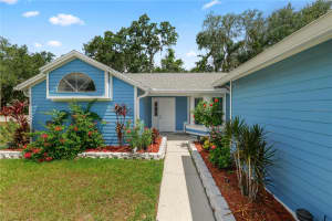 6810 PALOMINO DRIVE, LAKELAND, FL 33811 Sold 06/18/25