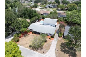 16 GOLFVIEW CIRCLE, WINTER HAVEN, FL 33881 - MLS#MFRL4952893