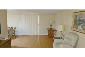 5211 BERKLEY ROAD, AUBURNDALE, FL 33823 Sold 06/04/25