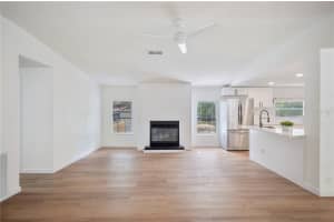 6527 FERNWOOD DRIVE, LAKELAND, FL 33810 Sold 07/28/25