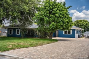 1328 EDGEWATER BEACH DRIVE, LAKELAND, FL 33805 - MLS#MFRL4952949