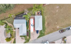 3247 RED TAIL HAWK DRIVE, POLK CITY, FL 33868 - MLS#MFRL4953012