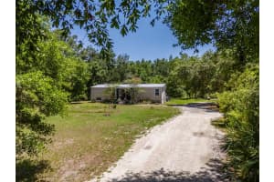 5205 BRUTON ROAD, PLANT CITY, FL 33565 Sold 09/29/25