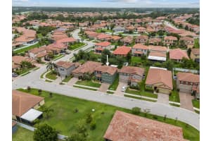 2317 BELLA LUNA CIRCLE, LAKELAND, FL 33810 Sold 08/19/25