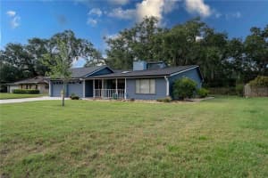 1920 INDIAN TRAILS COURT, LAKELAND, FL 33813 Sold 08/08/25