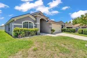 420 SIR PHILLIPS DRIVE, DAVENPORT, FL 33837 - MLS#MFRL4953063