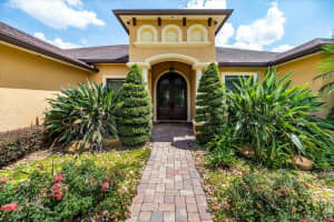 6357 ASHLEY DRIVE, LAKELAND, FL 33813 - MLS#MFRL4953081