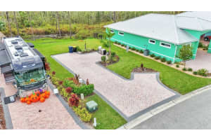 3240 FISH HAWK DRIVE, POLK CITY, FL 33868 - MLS#MFRL4953313