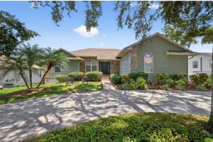 1922 Matthew Ct, LAKELAND