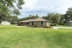 2331 D R BRYANT ROAD, LAKELAND, FL 33810 - MLS#MFRL4953394