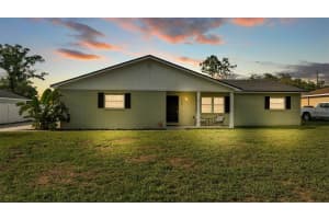 934 POINT VIEW LANE, LAKELAND, FL 33813 - MLS#MFRL4953398