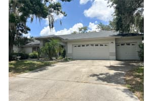 1909 Masters Way, PLANT CITY