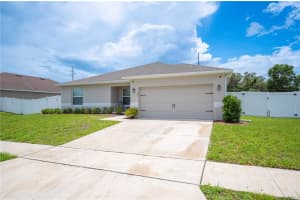 133 CLOVERBROOK TRAIL, DAVENPORT, FL 33837 Sold 08/25/25