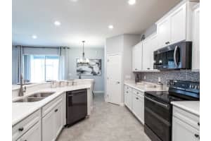 561 SILVER COURSE RUN, OCALA, FL 34472 Sold 07/10/25