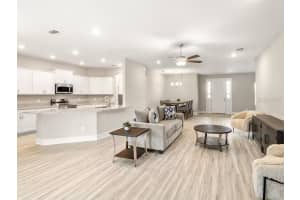 828 CYPRESS CREEK RUN, ST CLOUD, FL 34771 Sold 10/29/25