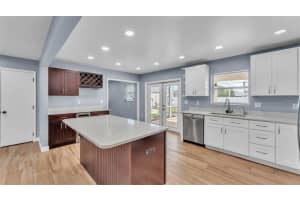 619 SOMERSET LOOP, AUBURNDALE, FL 33823 Sold 09/02/25