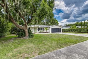 2726 CLEVELAND HEIGHTS BOULEVARD, LAKELAND, FL 33803 - MLS#MFRL4953690