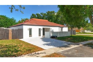 4996 Sw 95th Ave, COOPER CITY