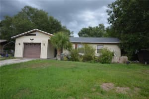240 LAKE THOMAS DRIVE, WINTER HAVEN, FL 33880 - MLS#MFRL4953708