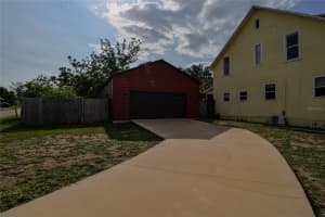 401 WL KIRKLAND STREET, AVON PARK, FL 33825 Sold 08/27/25