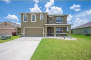 2062 Blue Highlands Dr, LAKELAND