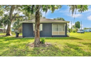1050 REYNOLDS ROAD, LAKELAND, FL 33801 - MLS#MFRL4953759