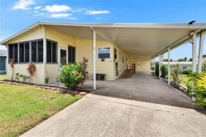 1811 SHERWOOD HILL DR, LAKELAND, FL 33810 - MLS#MFRL4953762
