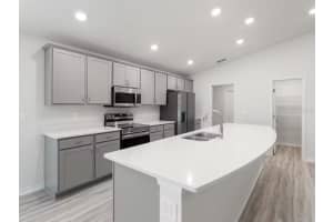 3135 LAUREL OAK LANE, WINTER HAVEN, FL 33884 Sold 08/07/25