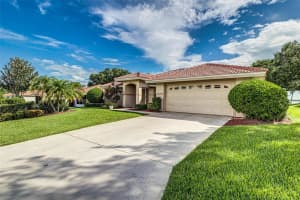 104 MORNING GLORY CIRCLE, WINTER HAVEN, FL 33884 - MLS#MFRL4953781