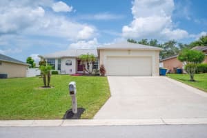 1420 Meadows Pond Dr, BARTOW