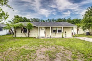 2443 DELROSE DRIVE, LAKELAND, FL 33805 Sold 08/15/25