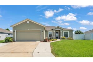 577 MAJESTIC GARDENS BOULEVARD, WINTER HAVEN, FL 33880 Sold 08/29/25