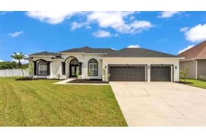 6707 Hillis Dr, LAKELAND