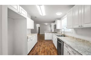 5101 PLANTATION DRIVE, LAKELAND, FL 33811 - MLS#MFRL4953916