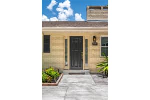 18 AQUALANE DRIVE, WINTER HAVEN, FL 33880 - MLS#MFRL4953923
